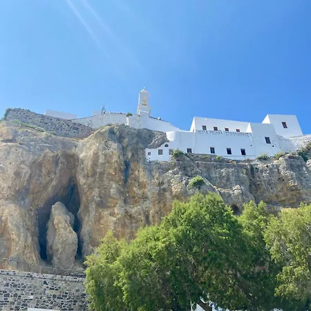Monastery View House Mandraki (Nisyros)